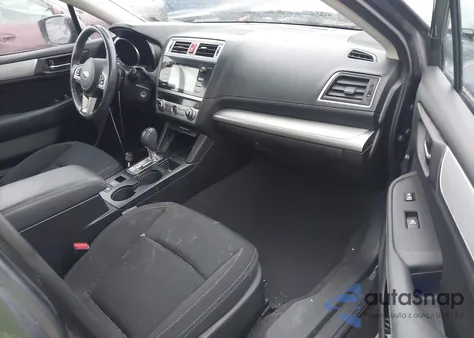 2017 Subaru Legacy 2.5I Premium из США, поврежденный, VIN 4S3BNAC66H3008405